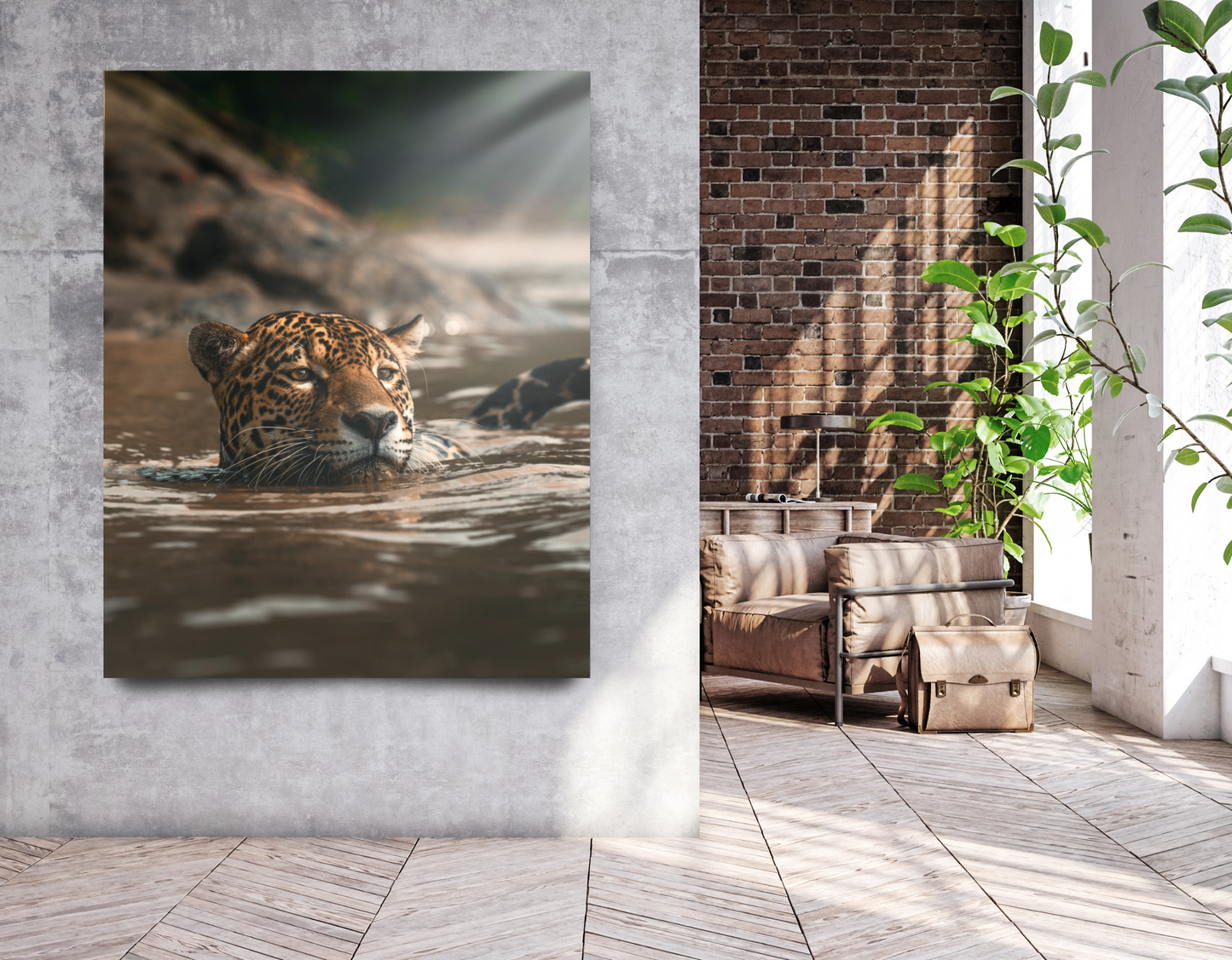 SWIMMING JAGUAR